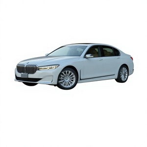 Vehículo Usado/Nuevo, Sin Accidentes, Serie 7 740i RWD Sedán 2022, Color Plata, Vista Frontal - Product Image 2