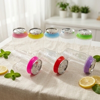 Venta al por mayor de latas de PET de 90 ml y 3.5 g para refrescos y botellas de plástico coloridas con forma de tapa para caramelos de goma con pegatinas y tapa de rosca para azúcar