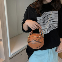 Sac à main en cuir en forme de ballon de football, mignon, personnalisé avec logo, vente en gros, best-seller