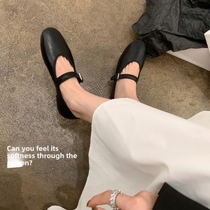 Collezione Classica: Scarpe Mary Jane da Donna in Pelle di Pecora con Cinturino a Fibbia, Stile Nonna - Product Image 3