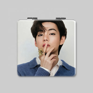 Оптовая продажа, KPOP Idol Bangtan Boys, Монохромное всплывающее двухстороннее складное квадратное портативное зеркало для макияжа - Product Image 1
