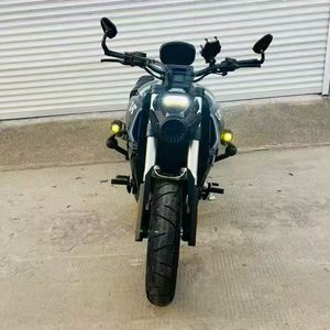 Moto Cruiser à Essence LFC 700, 700cc Quatre Cylindres, 6 Vitesses, Disponible à l'Exportation, Moto Vintage - Product Image 2