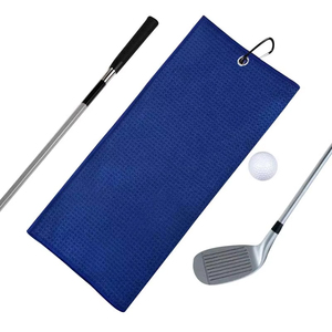 Asciugamano da Golf Personalizzato con Logo, Panno per Pulizia a Nido d'Ape, Asciugamano da Golf Magnetico Resistente con Clip - Product Image 1