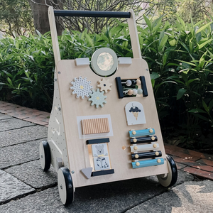 Cama de bebé estilo granja de madera con diseño moderno - Product Image 2