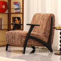 Fauteuil d'appoint de style Mid-Century, fauteuil rembourré avec structure en bois et pieds noirs pour salon