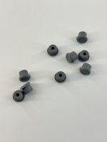 Bouchon en caoutchouc gris sur mesure, durable, étanche et résistant aux produits chimiques pour pompes et vannes industrielles, fabriqué en Chine