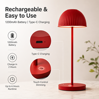 Wiederaufladbare Einfache Dekorative Tischlampe Gerippter Kuppelschirm Touch-Dimmbar Typ C Kabellose Nachttischlampe Hotel Restaurant
