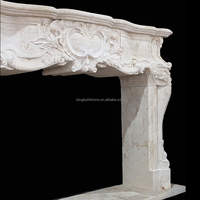 Cheminée en travertin romain de style Louis XV de conception européenne d'intérieur française cheminée en pierre blanche sculptée à la main en marbre