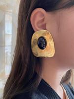 Manchette d'oreille plaquée or 24 carats style gothique avec filigrane complexe et pierre précieuse pour une mode alternative et une touche quotidienne audacieuse