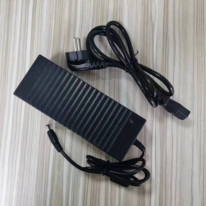 Cargador adaptador de corriente universal de escritorio 12V 10A Fuente de alimentación de CA de 120W para luces LED CCTV - Product Image 2