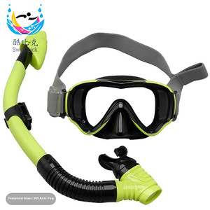Ensemble de masques de plongée pour enfants, avec tube respiratoire à embout sec, lunettes de plongée en silicone pour la plage, anti-buée, réglables - Product Image 2