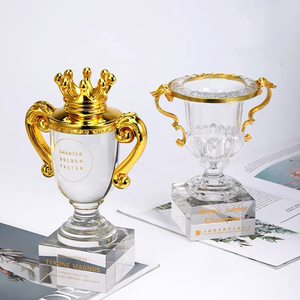 Nuevo Trofeo Premium con Corona, Copa Grande de Cristal K9 Dorada, Copas y Premios Deportivos Personalizados para Campeonatos de <span class=keywords><strong>Liga</strong></span> - Product Image 4
