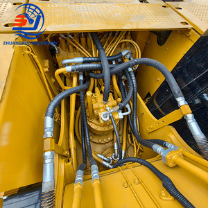 Excavatrice sur chenilles hydraulique CAT 324D d'occasion, 24 tonnes, de marque Caterpillar, avec des performances stables, pour usage professionnel. - Product Image 5