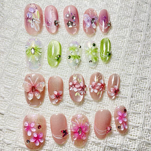 Handgefertigte tragbare Nägel – Schmetterling - Product Image 1