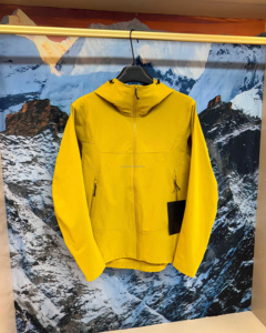 Giacca <span class=keywords><strong>Bomber</strong></span> Sportiva Invernale Personalizzata per Uomo, Asciugatura Rapida, <span class=keywords><strong>Oversize</strong></span>, con Zip e Cappuccio, in Spandex/Poliestere, Antivento e Traspirante - Product Image 2