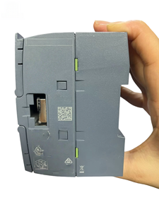 เซ็นเซอร์ควบคุม PLC SIMATIC S7-1200 PLC ของแท้ใหม่เอี่ยม 6ES7 215-1AG40-0XB0 - Product Image 1