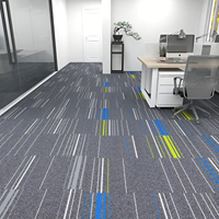 Dalles de moquette commerciales modernes Liuguang en polypropylène 50x50 pour bureaux – Vente chaude