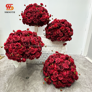 Venta de fábrica, centro de mesa suave hecho a mano personalizado, Bola de flor de rosa roja Artificial suave para fiestas de boda, Día de San Valentín - Product Image 5