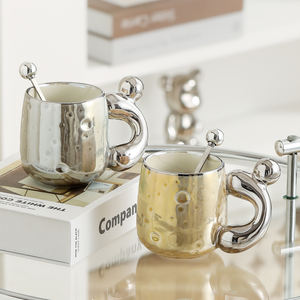 Commercio all'ingrosso regalo creativo Design del <span class=keywords><strong>cratere</strong></span> della luna placcatura in argento tazze di porcellana personalizzabili tazza da caffè in ceramica con manico - Product Image 2