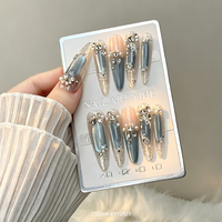 Lot de 10 faux ongles en PMMA, faits main, tendance, forme cercueil moyenne, design français, avec décoration croix diamant rose, couvrance totale