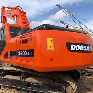 รถขุดตีนตะขาบ Doosan Daewoo DH300LC-7 มือสอง ขนาด 25 ตัน สภาพดีเยี่ยม พร้อมชิ้นส่วนไฮดรอลิก KYB ปั๊มและมอเตอร์เครื่องยนต์ Fawde - Product Image 4