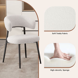 Chaise de salle à manger moderne en velours avec dossier incurvé et pieds en métal noir, durable pour une utilisation en hôtel, en extérieur et dans le salon - Product Image 2