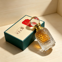 Huile d'Oud Naturelle Personnalisée Longue Durée 100% Pure Premium Riche en Résine Douce d'Agarwood Distillation Traditionnelle