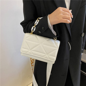 Nouveau <span class=keywords><strong>sac</strong></span> à <span class=keywords><strong>main</strong></span> décontracté simple, personnalisé, avec <span class=keywords><strong>large</strong></span> bandoulière, <span class=keywords><strong>sac</strong></span> à bandoulière simple, chaîne épaisse, petit <span class=keywords><strong>sac</strong></span> - Product Image 2