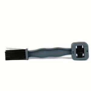 Cepillo Limpiador de Cadenas de Motocicleta de Alta Resistencia - Construcción de PVC Resistente con Mango Ergonómico - Product Image 2