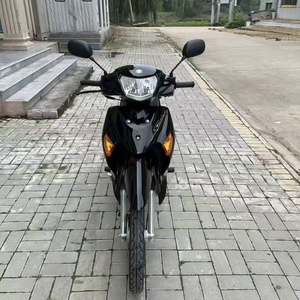 Moto à essence d'occasion Suzuki <span class=keywords><strong>110</strong></span> légère de 99 kg : Véhicule fiable pour la conduite quotidienne - Product Image 2