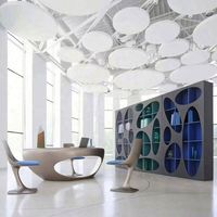 Panneaux acoustiques en mousse mélaminée ignifuge haute densité pour plafond de studio moderne, solution de design graphique pour salle de sport, fixation par câble