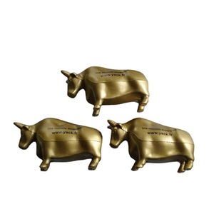 Figura de juguete de animal de espuma PU Yack Golden Bull para niños de 7 a 12 años - Product Image 5