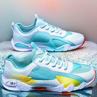 Usine directe qualité parfaite coloré décontracté hommes nuage chaussures de course été supérieur avec des caractéristiques douces bout rond Offre Spéciale
