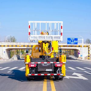 รถยกของขึ้นที่สูงระดับมืออาชีพ 30 เมตร พร้อมบูมยืดหดได้ 6 ท่อน ยี่ห้อ Foton Aerial Work Platform - Product Image 5