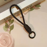 Porte-clés en corde tressée fait main, écologique, avec mousqueton de dessin animé, pendentif tendance pour téléphone portable, cordon contrastant pour hommes et femmes