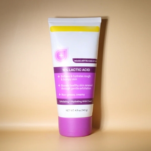 Lotion corporelle non grasse Amllctiin 140g, 15% d'acide lactique, exfoliante quotidienne, blanchissante, hydratante et apaisante - Product Image 2