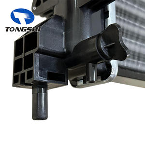 TONGSHI 95942346 Ricambi Auto, Serbatoio Acqua Sistema di Raffreddamento, Radiatore Auto Compatibile con <span class=keywords><strong>Chevrolet</strong></span> <span class=keywords><strong>Spark</strong></span> L4 1.2L 2014-2015 - Product Image 4