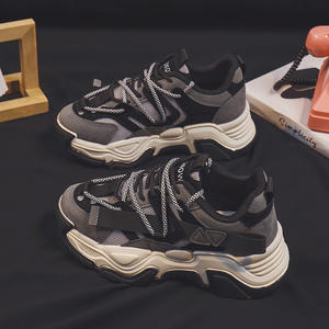 Chaussures de sport décontractées légères et tendance pour hommes et femmes, avec semelles épaisses et antidérapantes, idéales pour la marche. - Product Image 5