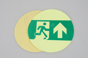 Autocollant mural photoluminescent en PVC pour signalisation de sécurité dans l'obscurité, sortie d'urgence incendie, avec stockage de lumière - Product Image 6
