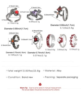 Bagues ajustables pour femmes, style gothique noir, avec cristal rouge, corbeau, strass rouge foncé, fleur de rose, symbole de croix et d'araignée - Product Image 5