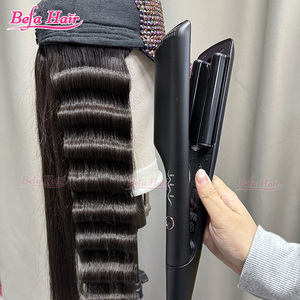 <span class=keywords><strong>Fer</strong></span> <span class=keywords><strong>à</strong></span> friser <span class=keywords><strong>professionnel</strong></span> en céramique avec revêtement <span class=keywords><strong>à</strong></span> 3 barils pour cheveux Deep Wave - Product Image 1