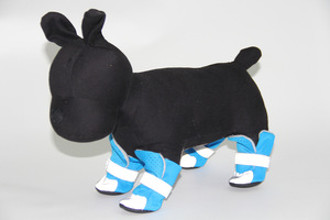 4 pièces/ensemble de chaussures pour chien avec sangle réfléchissante, chaussures à semelles souples pour chiot, bottes respirantes et confortables pour animaux de compagnie, <span class=keywords><strong>Chihuahua</strong></span>, protège-pieds - Product Image 4