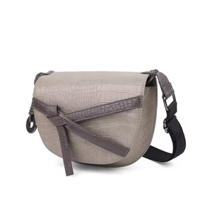 Bolso de Hombro Abierto Elegante de Alta Calidad para Mujer, Bolso Bandolera Retro Casual de Moda - Product Image 3