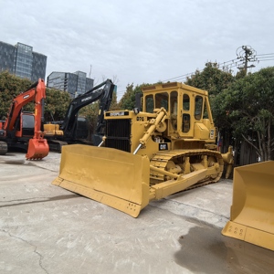 รถดันดินตีนตะขาบ Caterpillar D7G มือสอง สภาพดี ประสิทธิภาพเยี่ยม พร้อมริปเปอร์ มีสินค้าในสต็อก ขาย - Product Image 4