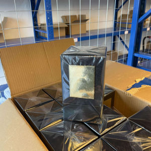 น้ำหอมคุณภาพสูงสำหรับทุกเพศ กลิ่นหอมติดทนนาน สเปรย์ฉีดกายสำหรับผู้ชายและผู้หญิง ขายส่ง จัดส่งในสหรัฐอเมริกา 2-5 วัน - Product Image 1