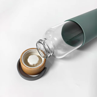Botol kopi jus kaca yang dapat digunakan kembali wadah 550ml tutup bambu botol air kaca dengan Logo khusus