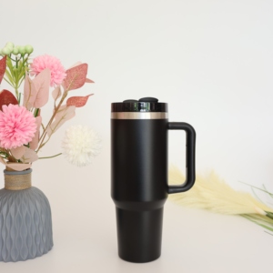 Vaso de 40 oz de material de acero inoxidable con diseño de estilo americano de almacén de EE. UU. con asa, taza de coche de 40 oz para café - Product Image 1