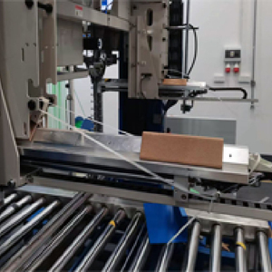 Automatic Side Seal Pallet Strapping <b>Machine</b> Online <b>Laminate</b> Flooring Packaging Pallet Strapping <b>Machine</b> - Product Image 4