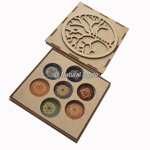 Acheter en ligne de l'artisanat en pierre semi-précieuse Arbre de vie Boîte cadeau en pierre chakra pour bijoux et emballage cadeau - Product Image 1