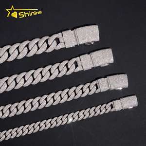 <span class=keywords><strong>Catena</strong></span> Cuban Link di Lusso Miami 12mm 15mm 18mm 20mm in <span class=keywords><strong>Argento</strong></span> Massiccio <span class=keywords><strong>925</strong></span> con Moissanite che Supera il Test del Tester, Stile Iced Out - Product Image 3
